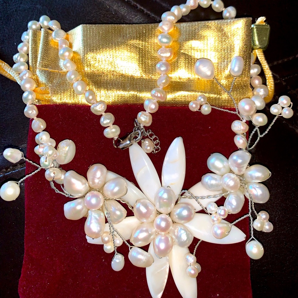Super hand crafted genuine fresh water pearl necklace unique one of a kind